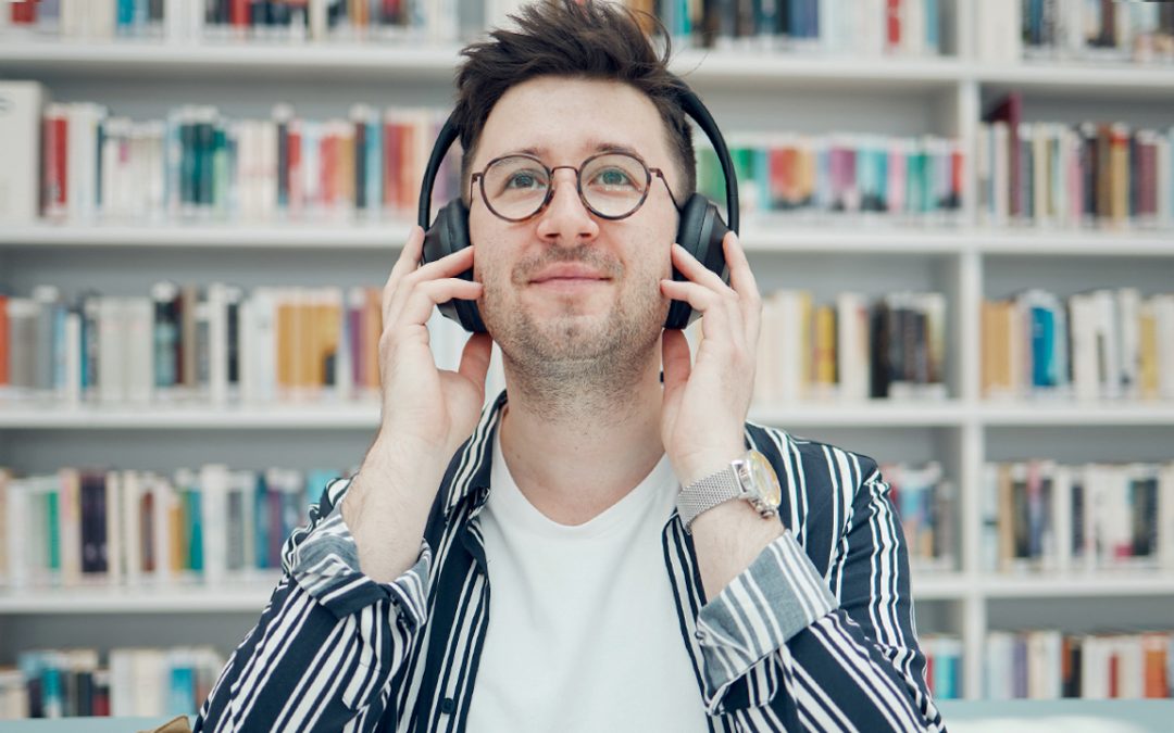 Académies en ligne et contenus « sur étagère » : promesses, limites et usages intelligents