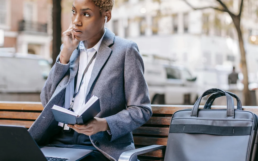 Faire mieux avec moins : pourquoi le podcast peut (vraiment) changer la formation